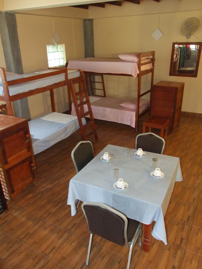 Central City Hostel Канди Экстерьер фото